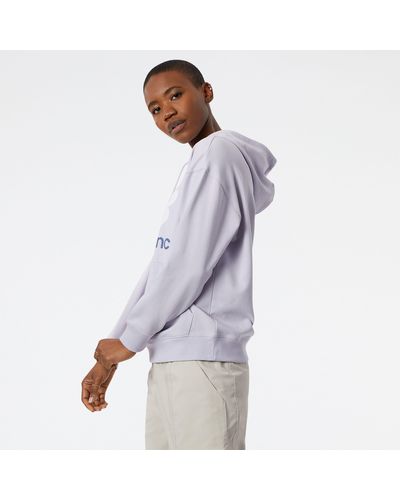 New Balance Nb Essentials Stacked Logo Oversized Pullover Hoodie - Paars