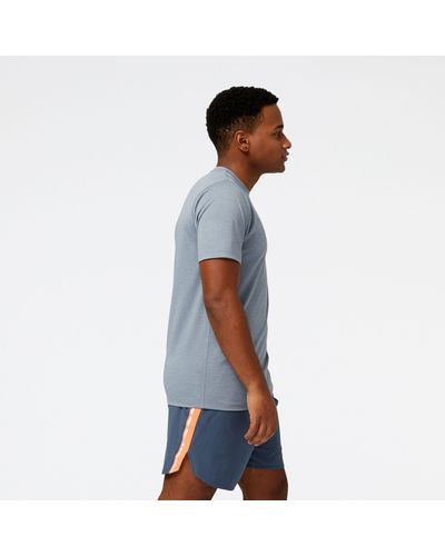 New Balance T-shirt tenacity in grigio - Blu