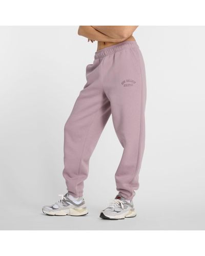 New Balance Graphic Fleece jogger In Cotton Fleece - Purple
