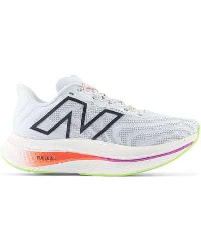 New Balance Fuelcell Supercomp Sneaker V2 Running Shoes - White