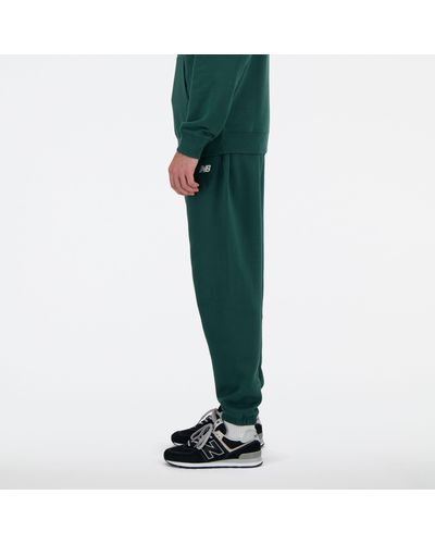 New Balance Sport essentials fleece jogger in grün