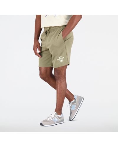 New Balance Pantaloncini essentials reimagined french terry in verde - Neutro