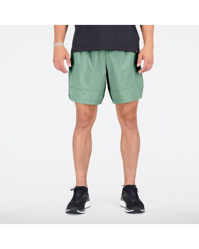 New Balance Homme Short 7 Inch Tenacity Solid Woven En, Polywoven, Taille - Vert