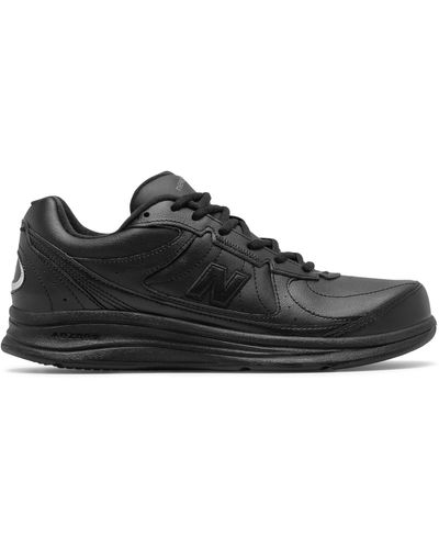 New Balance Mw813v1 Walking Shoe, Black, 10 4e Us