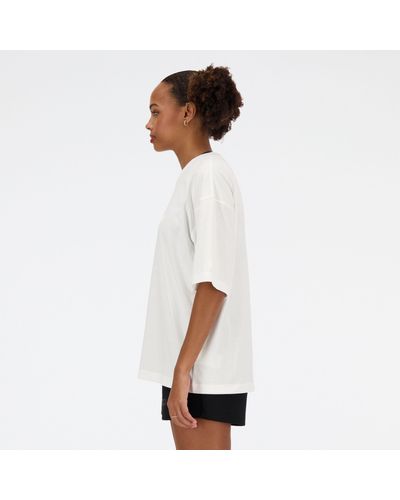 New Balance Hyper density jersey oversized t-shirt in weiß