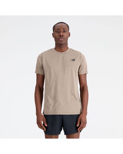 New Balance Tenacity T-shirt In Brown Poly Knit - Natural