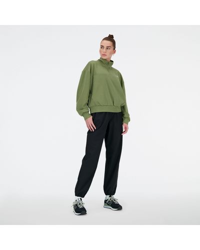 New Balance Athletics Stretch Woven jogger In Poly Knit - Green