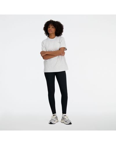 New Balance Athletics jersey t-shirt in grau - Weiß