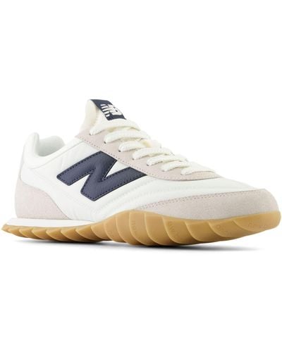 New Balance Rc30 In White/red Suede/mesh