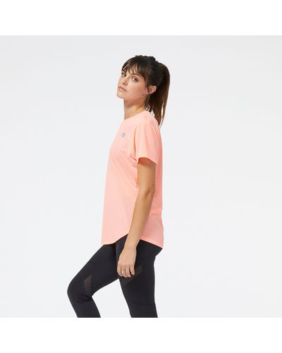 New Balance Accelerate short sleeve top in rosa