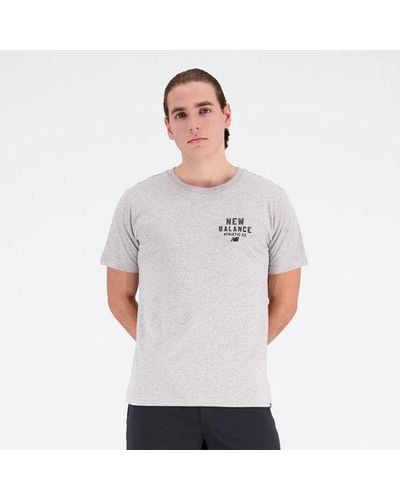 New Balance Homme Sport Core Graphic Cotton Jersey Short Sleeve T-Shirt En, Taille - Blanc