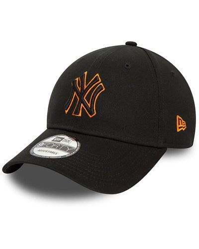 KTZ New York Yankees Team Outline 9forty Adjustable Cap - Black