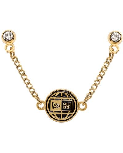 KTZ New Era Globe Chain 59fifty Day Pin Badge - Metallic