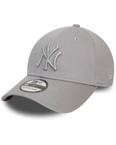 KTZ New York Yankees League Essential 39thirty Stretch Fit Cap - Grey