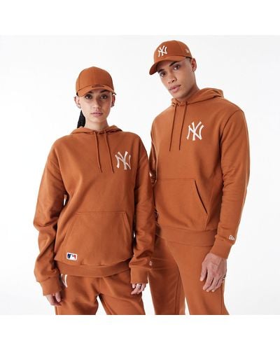 KTZ New York Yankees League Essential Oversized Pullover Hoodie - Brown
