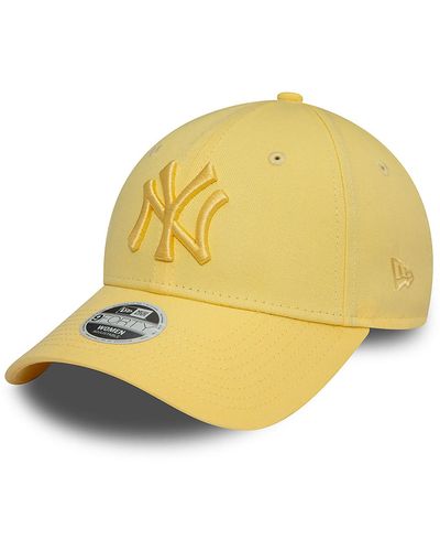 KTZ New York Yankees Womens League Essential Pastel 9forty Adjustable Cap - Yellow