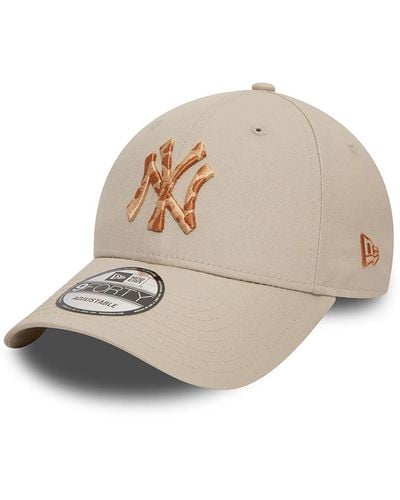 KTZ New York Yankees Animal Infill Light Beige 9forty Adjustable Cap - Natural