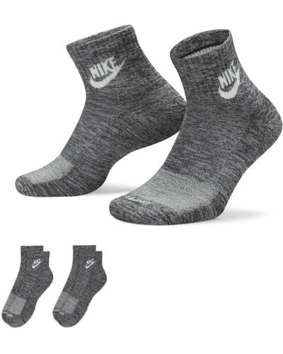 Nike Everyday Plus Cushioned Ankle Socks - Gray