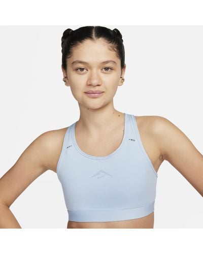 Nike Trail Swoosh On-the-run Medium-support Lightly Lined Sports Bra Polyester - Blue