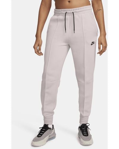 Nike Sportswear Tech Fleece Mid-rise Jogger Trousers - Pink