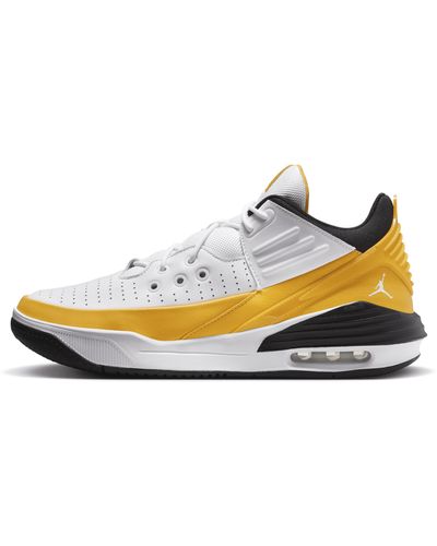 Nike Max Aura 5 Shoes - Yellow