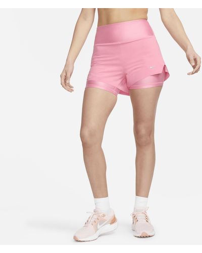 Nike Shorts da running 2-in-1 a vita media con tasche 8 cm dri-fit swift - Rosa