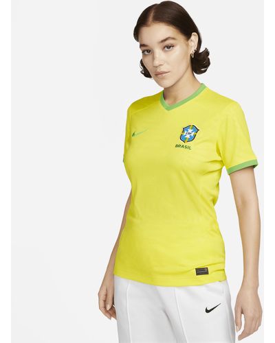 Brazil 2022/23 Stadium Home Men's Nike Dri-FIT Soccer Jersey.