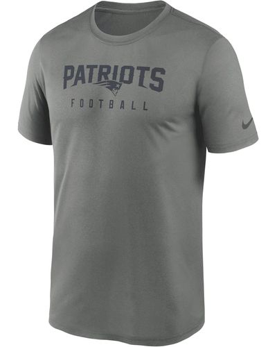 Nike Dri-FIT Lockup (NFL Las Vegas Raiders) Men's Long-Sleeve Top. Nike.com