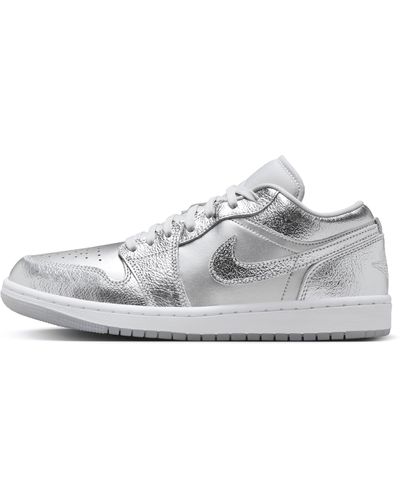 Nike Air 1 Low Se Shoes - Gray