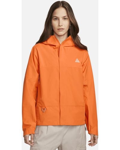 Nike Acg 'cascade Rain' Storm-fit Water-resistant Lightweight Jacket 50% Recycled Polyester - Orange