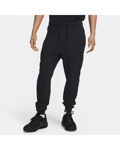 Nike Sportswear Tech Knit Lightweight Jogger Pants - Black