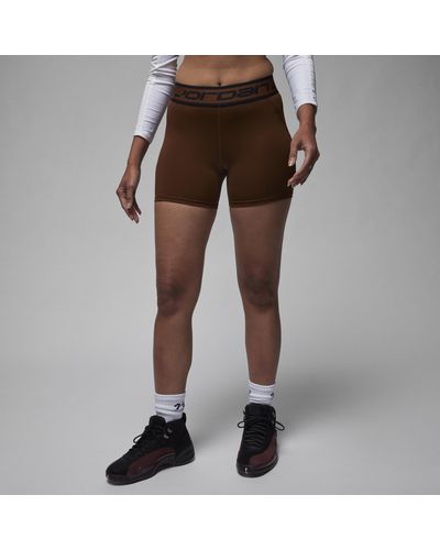 Nike Sport 5" Shorts - Brown