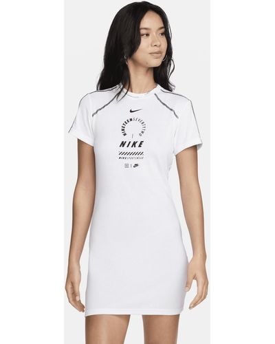 Nike Abito a manica corta sportswear - Bianco