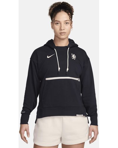 Nike Chelsea F.c. Standard Issue Dri-fit Football Graphic Pullover Hoodie 50% Sustainable Blends - Blue