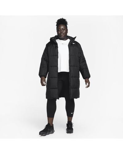 Nike Sportswear Classic Puffer Therma-fit Ruimvallende Parka Met Capuchon - Zwart