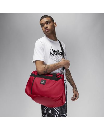 Nike Essentials Duffle Bag (30l) - Red