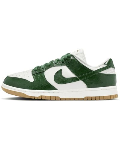 Nike Dunk Low Lx Shoes - Green