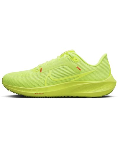 Nike Pegasus 40 Road Running Shoes - Green