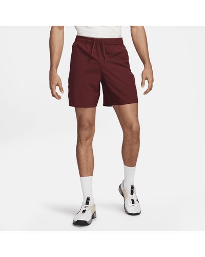 Nike Form Dri-fit Multifunctionele Shorts Zonder Binnenbroek (18 Cm) - Rood