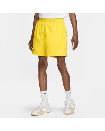 Nike Club Woven Flow Shorts - Yellow