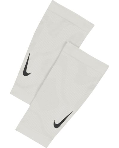 Nike Zoned Calf Sleeves - White