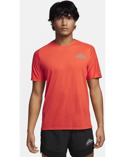 Nike Trail Solar Chase Dri-fit Short-sleeve Running Top - Orange