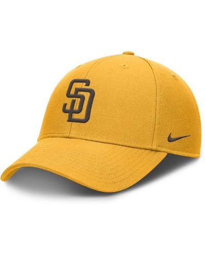 Nike San Diego Padres Evergreen Club Dri-fit Mlb Adjustable Hat - Yellow