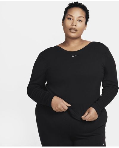 Black Nike Tops for Women