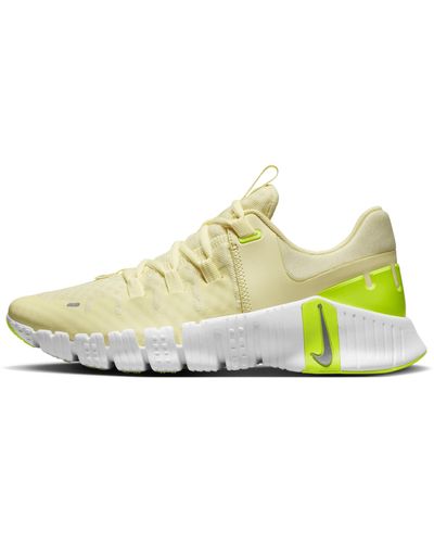 Nike Free Metcon 5 Workout Shoes - Yellow