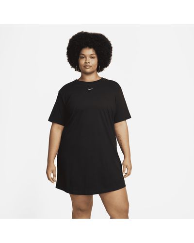 Nike Sportswear Essential Short-sleeve T-shirt Dress 50% Organic Cotton - Black