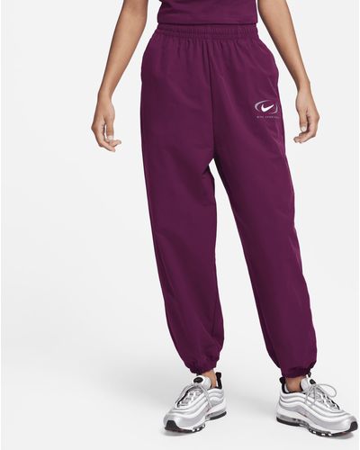 Nike Sportswear Geweven joggingbroek - Paars