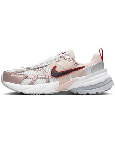 Nike V2k Run Shoes - Pink