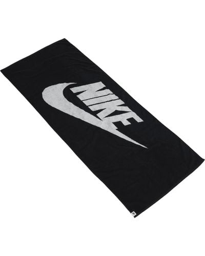 Nike Club Pool Towel - Black