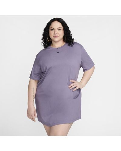 Nike Sportswear Essential Short-sleeve T-shirt Dress (plus Size) - Purple